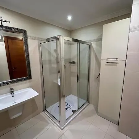 شقة Spectacular 3br In *