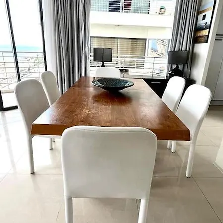 Spectacular 3br In Appartement *