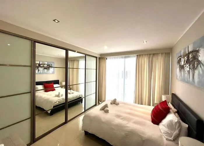 Spectacular 3br In Διαμέρισμα