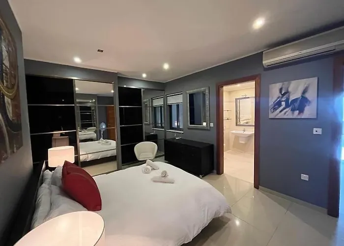 Spectacular 3br In *